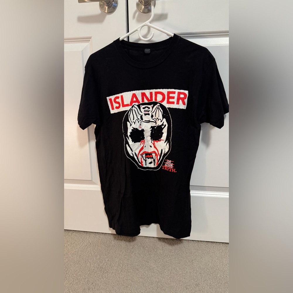 Islander 2015 tour shirt